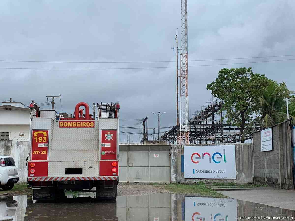 3 reatores explodem na subestação da Enel de Jabuti em Itaitinga - Diário do Nordeste