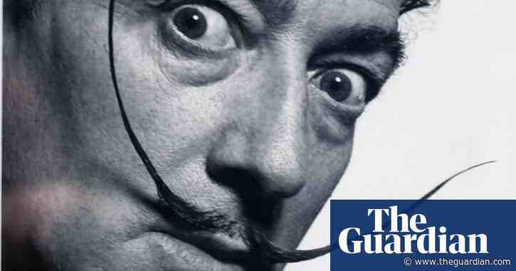 Smash and grab thieves take Salvador Dalí art from Swedish gallery