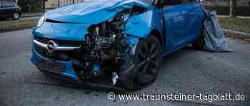 Zwei Verletzte und 30.000 Euro Schaden bei Unfall auf B299 - Traunsteiner Tagblatt