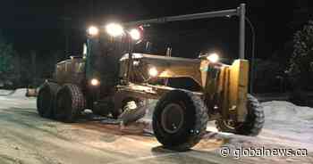 Seasonal parking ban in effect as Edmonton emerges from deep freeze, dump of snow - Global News