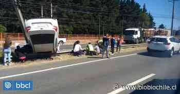 Coronel: cinco lesionados deja choque de vehículo con poste del alumbrado público en ruta 160 - BioBioChile