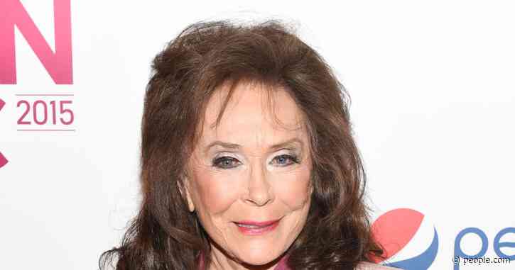 Loretta Lynn Says She Believes Country Music Is 'Dead': 'I Think It's a Shame to Let It Die'