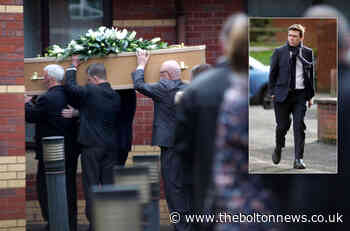Town turns out to pay last respects to much-loved former Mayor Guy Harkin - The Bolton News