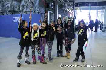 Girls' hockey tournament draws 70 teams to Orillia, area (6 photos) - BarrieToday