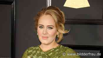 Adele: Rank und schlank zur Weihnachtsparty - Bild der Frau