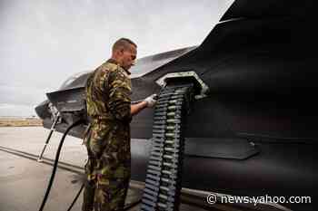 $1,000,000,000,000 F-35 Stealth Fighter: 873 Software Flaws and 13 'Must-Fix' Issues