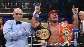 Akhmadaliev conquers Roman