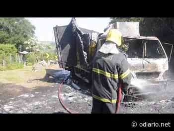 VÍDEO: carro e caminhão pegam fogo após colisão, em Ivoti - O Diário