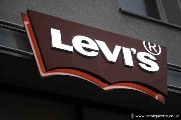 Levi’s blames profit decline on “lack of benefit from Black Friday”