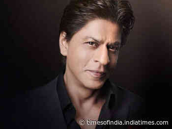 SRK all praise for Sanjay's 'Kaamyaab'
