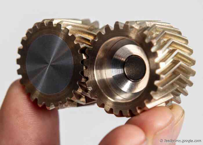 Helico solid brass and aluminium herringbone-gear fidget toy