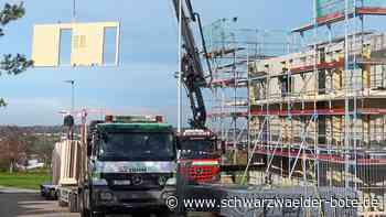 Straubenhardt: Bau der Hoffnungshäuser in Straubenhardt-Conweiler schreitet voran - Straubenhardt - Schwarzwälder Bote