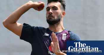 Darren Gough’s coaching transformed my bowling, says England’s Mahmood - The Guardian