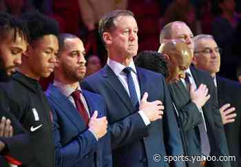 Blazers & Rockets coaching staff wear Kobe's as a tribute and we're all for it - Yahoo Sports