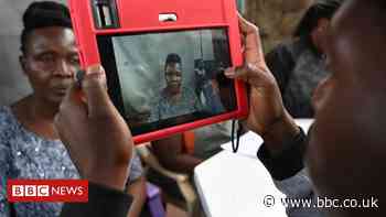 Huduma Namba: Kenya court halts biometric ID over data fears