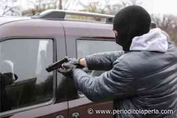 Ladrones bloquean paso a conductor y le hacen “carjacking” en Santa Isabel - La Perla del Sur