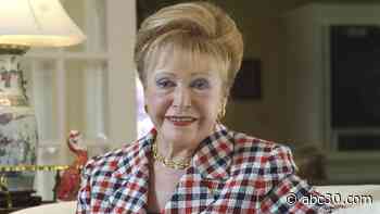 Bestselling author Mary Higgins Clark dies at 92, according to publisher