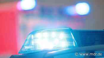 Frau in Bad Berka überfahren und zurückgelassen - Polizei fasst Fahrer - MDR