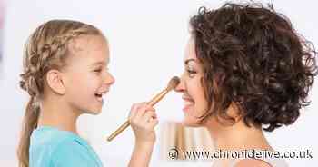 'You look weird without your make-up' - The most brutal things children have said to Mumsnet mums