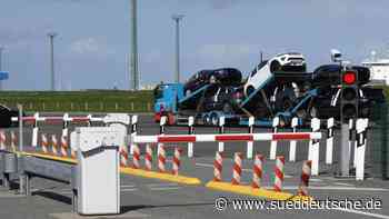 Schifffahrt - Cuxhaven - Häfen in Niedersachsen und Bremen sehen Brexit gelassen - Süddeutsche Zeitung