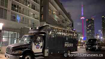 Police say 3 dead, 2 others wounded after shooting at condo downtown