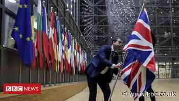 Brexit: Flags taken down in Brussels