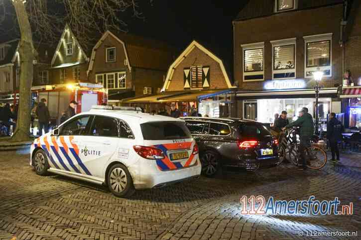 Man vast op toilet in centrum van Bunschoten, brandweer schiet te hulp