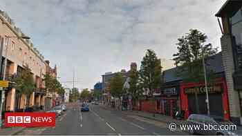 Belfast: Man stabbed and has finger partially bitten off - BBC News