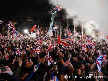 Brexit: Arrests in London and Glasgow as crowds gather to mark departure from EU