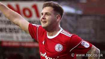 Billy Kee: Accrington Stanley retire forward's 29 shirt number after emotional farewell