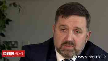 Health minister open to IVF private sector option