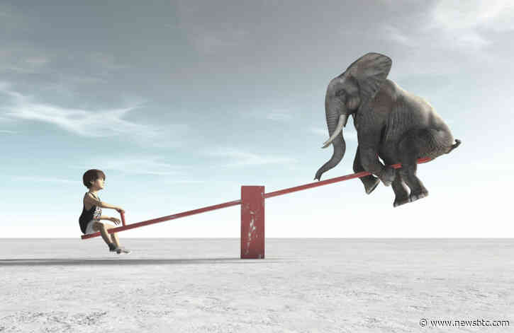 Bitcoin Bulls Alert: This Inverse Head & Shoulders Pattern Could Trigger Violent Drop