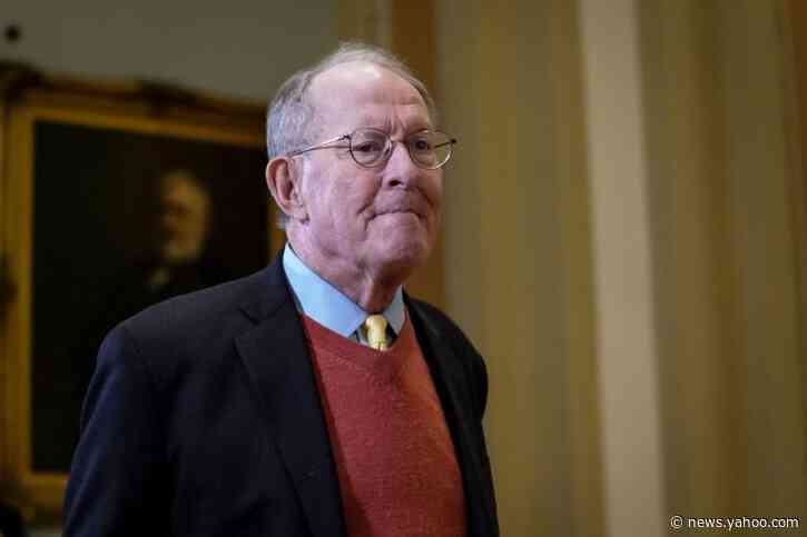 Lamar Alexander suggests he may have decided differently on witnesses if some House Republicans voted to impeach Trump