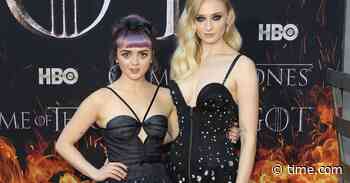 Sophie Turner, Maisie Williams Tour Europe for Bachelorette - TIME
