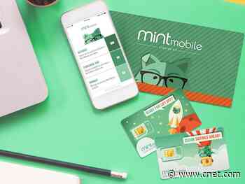 Ryan Reynolds is giving away phone service during the big game today     - CNET