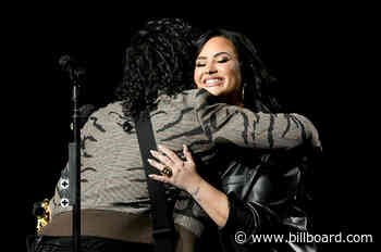 Demi Lovato Joined Dan & Shay to Belt Out 'Speechless' Before the Super Bowl: Watch