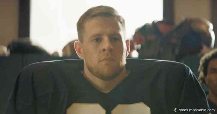 J.J. Watt is the voice of reason in an 'SNL' spin on 'Rudy'