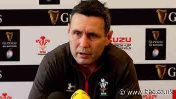 Six Nations 2020: Wales to 'tinker with a few things' - Stephen Jones - BBC South East Wales