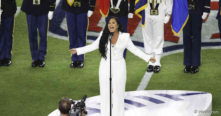 Fans React to Demi Lovato's National Anthem Performance at Super Bowl 2020: 'Crushed It'