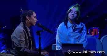 Billie Eilish, Alicia Keys duet on an intimate 'Ocean Eyes' - Los Angeles Times