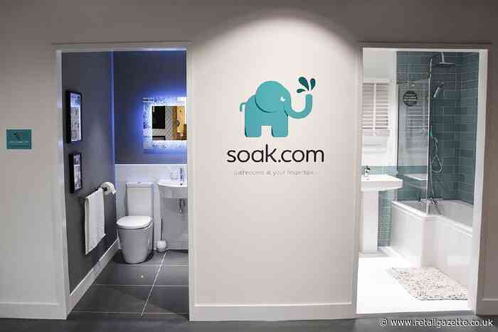 Soak scrambles to find rescuer to avoid administration