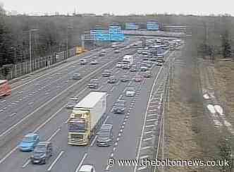 Breakdown causes long delays on the M60 with one lane closed