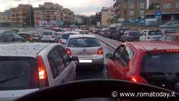 Traffico: un altro studio boccia la Capitale. In Europa nessuno perde più ore nel traffico dei romani