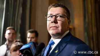 Premier Scott Moe addresses Sask. mayors, councillors at SUMA convention