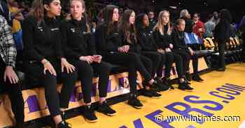 Kobe Bryant showed his cool side in final game coaching Team Mamba - Los Angeles Times