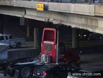 Waco Street bridge closing Wednesday so workers can tear it down and build a taller one