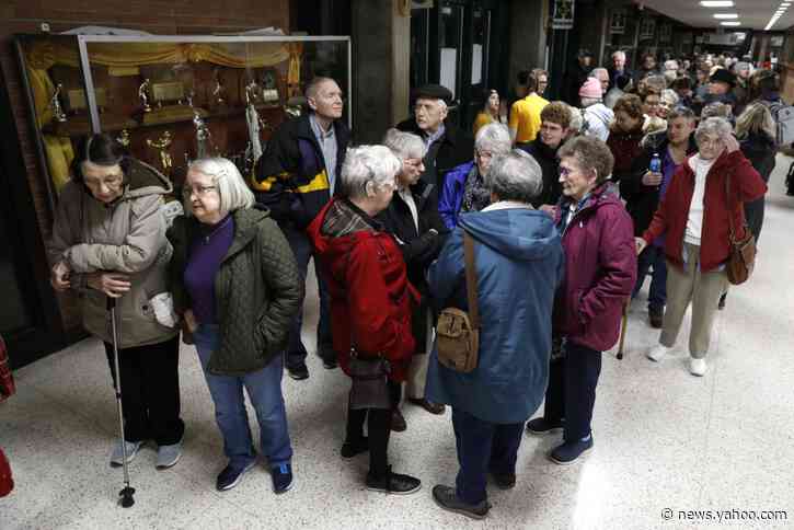 AP VoteCast: Iowa Democratic voters seek fundamental change