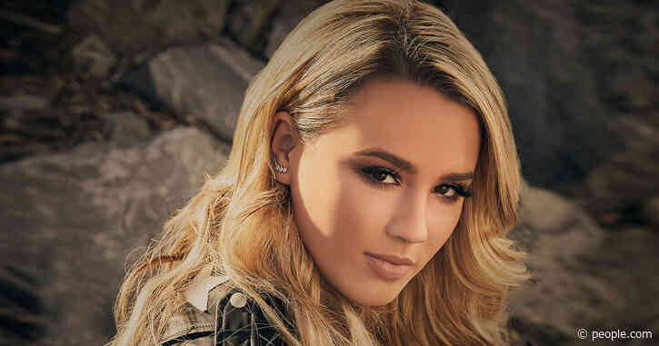 Gabby Barrett Credits Carrie Underwood with Crucial Help: 'She Gave Me a Lot of Great Advice'