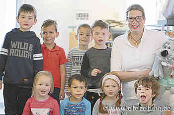 Kindergarten Oberstadtfeld zu Besuch in der kieferorthopädischen Praxis Dr. med. dent. Kerstin Meudt in Daun - Eifel - Zeitung - Eifel Zeitung