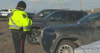Regina police issuing parking tickets to vehicles involved in Co-op refinery blockades